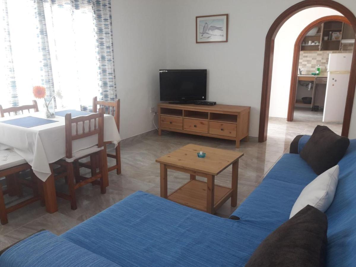 Casa Georgina Apartment Famara Exterior photo